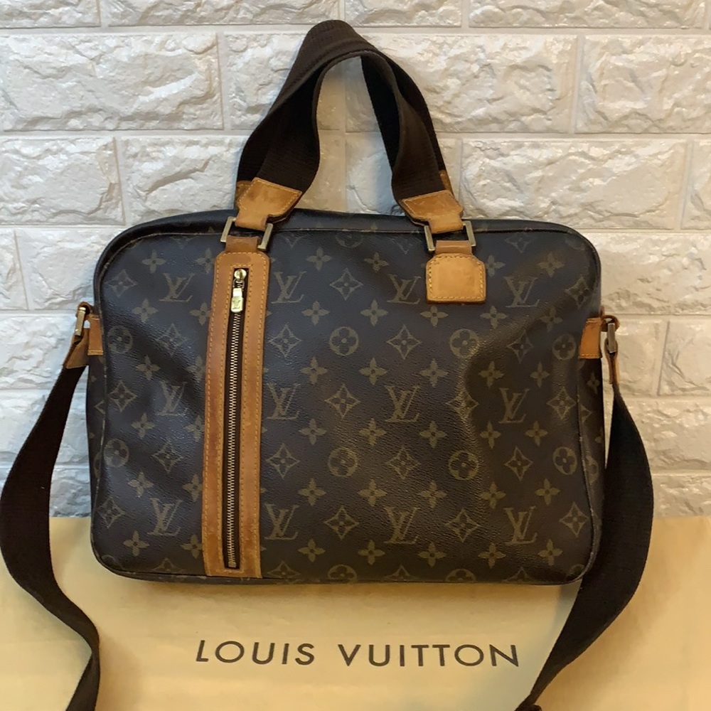 Louis Vuitton LV Laptop Bag